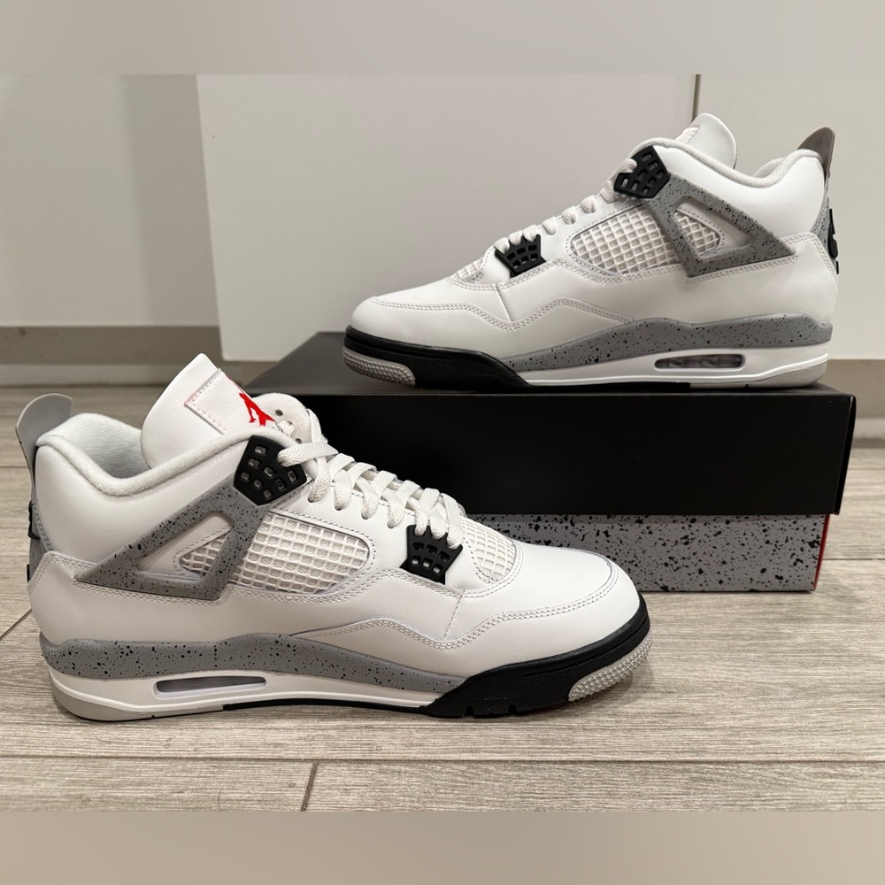 Air Jordan 4 Retro OG White Cement FV5029-100 Summit Fire Red Tech Grey Black 12 - Picture 2 of 12